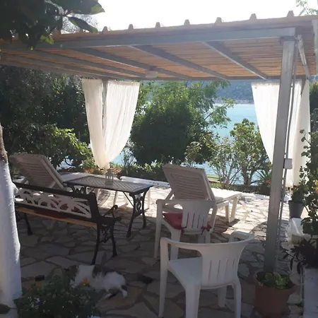 Geni Bay 2 Apartment