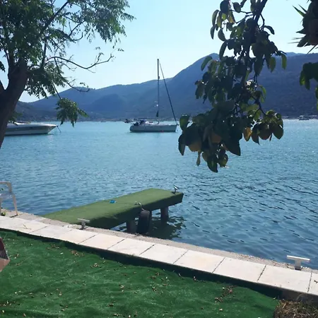 Apartment Geni Bay 2 *