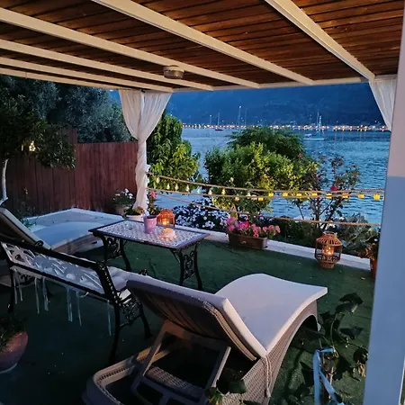 Geni Bay 2 Apartment *